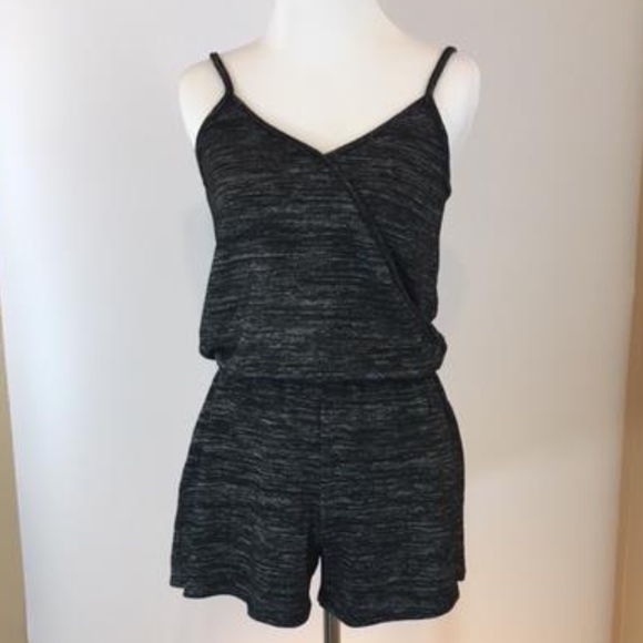 La Classe Couture Pants - NWOT La Classe Couture Shorts Jumper